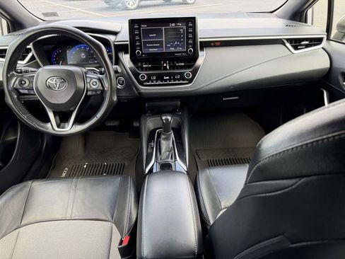 Used 2021 Toyota Corolla XSE FWD image 2