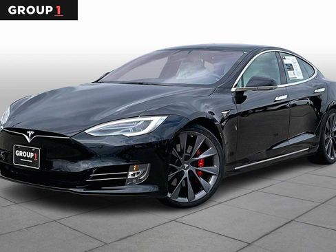 Used 2020 Tesla Model S Performance image 1
