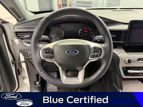 Certified 2023 Ford Explorer XLT w/ Equipment Group 202A AWD/4WD image 10
