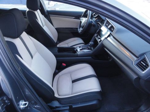 Used 2018 Honda Civic EX image 39
