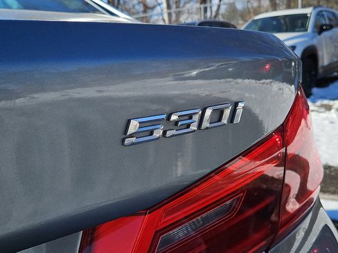 Used 2019 BMW 530i xDrive w/ Convenience Package image 31