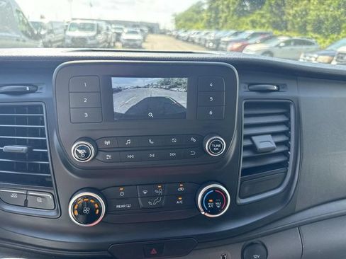 Used 2025 Ford Transit 250 Low Roof w/ Exterior Upgrade Package RWD image 28