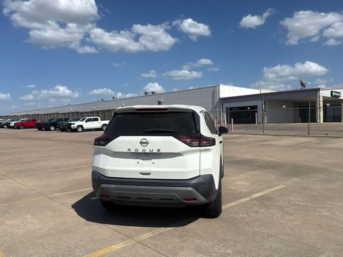 Certified 2023 Nissan Rogue S FWD image 22