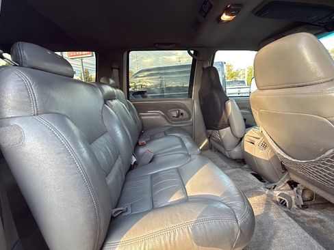 Used 1997 GMC Suburban 2500 w/ Marketing Opt Pkg 3 AWD/4WD image 15