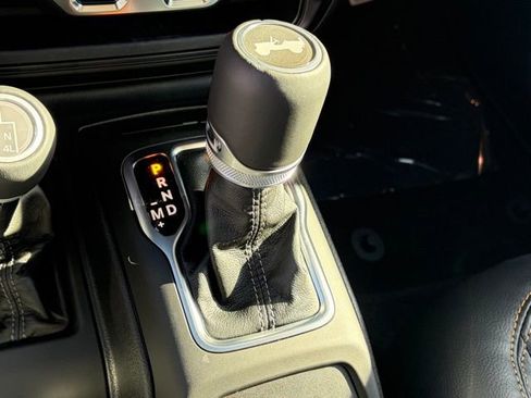 New 2026 Jeep Wrangler Unlimited Sahara AWD/4WD image 25