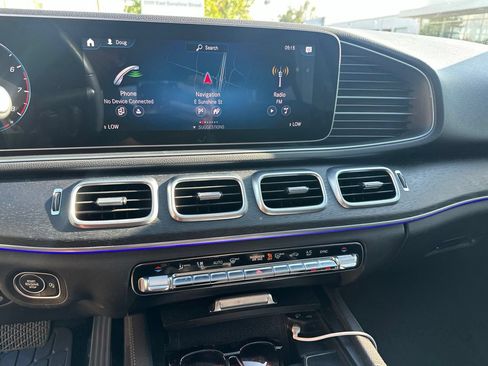 Used 2023 Mercedes-Benz GLE 350 4MATIC image 11
