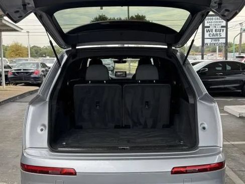 Used 2018 Audi Q7 3.0T Prestige w/ Prestige Package AWD/4WD image 27