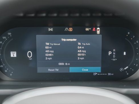 New 2026 Volvo XC90 B6 Plus w/ Protection Package Premier image 43