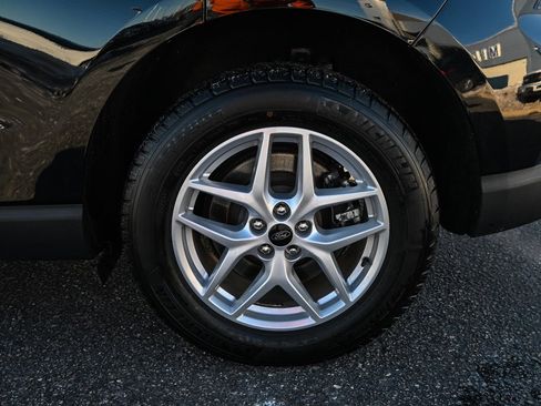 Certified 2024 Ford Edge SEL w/ Convenience Package image 13