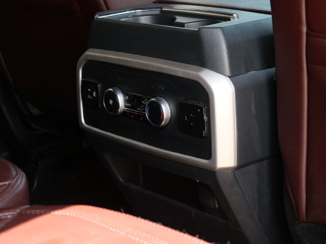Used 2023 Ford Expedition Limited AWD/4WD image 14