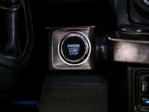 Used 2024 Ford F350 Lariat w/ Lariat Ultimate Package image 19