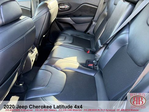 Used 2020 Jeep Cherokee Latitude Plus AWD/4WD image 16