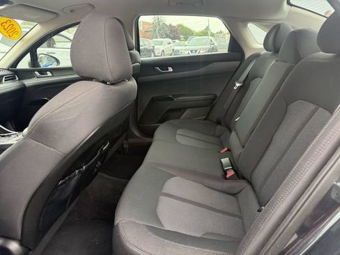 Used 2023 Kia K5 LXS FWD image 16