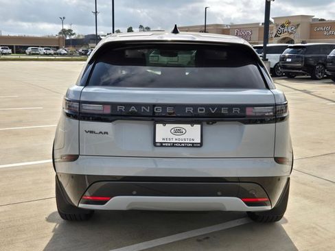 Certified 2026 Land Rover Range Rover Velar Dynamic SE image 7