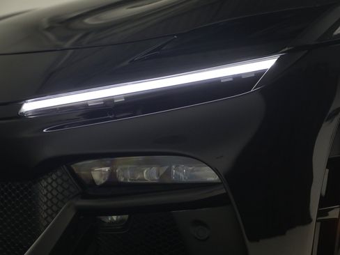Certified 2024 Ferrari Purosangue AWD/4WD image 33