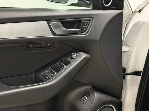 Used 2017 Audi Q5 2.0T Premium Plus w/ Technology Package AWD/4WD image 11