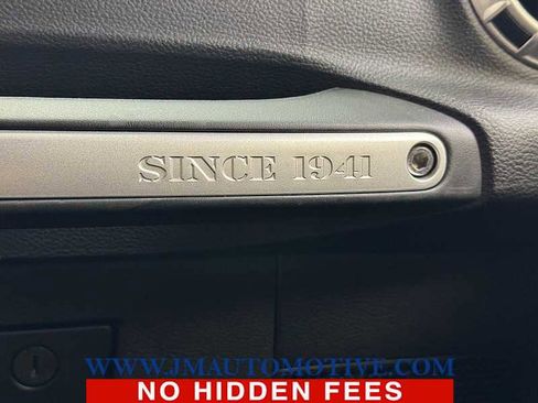 Used 2015 Jeep Wrangler Sahara w/ Dual Top Group image 31