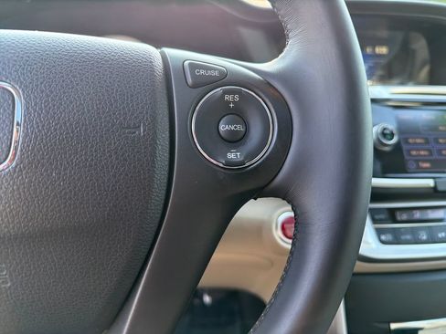 Used 2015 Honda Accord EX-L image 23
