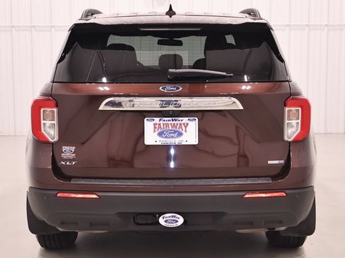 Certified 2020 Ford Explorer XLT w/ Class III Trailer Tow Package AWD/4WD image 9