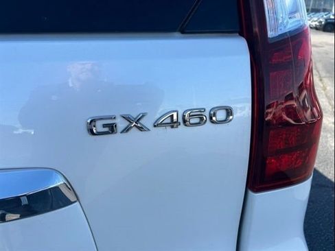 Used 2019 Lexus GX 460 Premium AWD/4WD image 6
