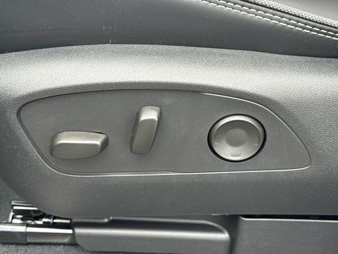 New 2025 GMC Sierra EV Denali image 19