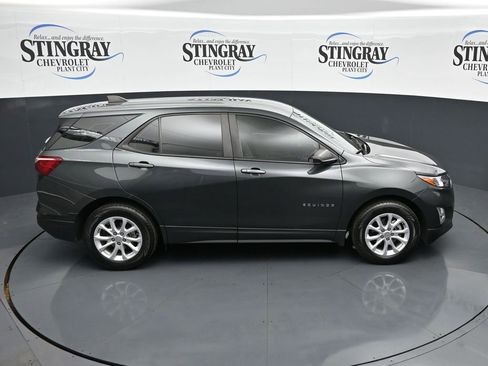 Used 2020 Chevrolet Equinox LS image 16