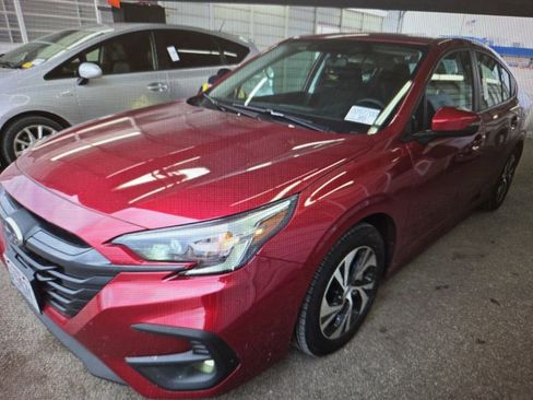 Used 2025 Subaru Legacy Premium image 3