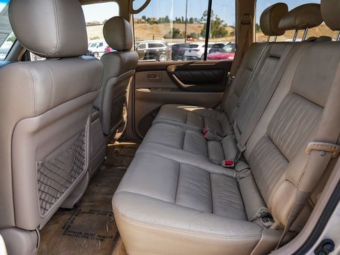 Used 2001 Toyota Land Cruiser AWD/4WD image 19