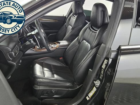 Used 2018 Maserati Levante S GranSport AWD/4WD image 26