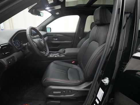 Certified 2026 Honda Passport TrailSport Elite image 7