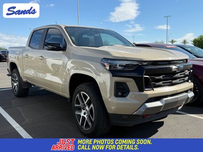 Used 2023 Chevrolet Colorado Z71 w/ Z71 Convenience Package 2