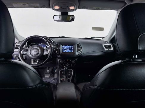 Used 2018 Jeep Compass Latitude w/ Popular Equipment Group image 22