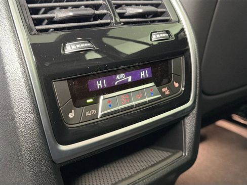 New 2026 BMW X5 xDrive40i AWD/4WD image 26
