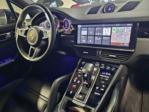 Used 2019 Porsche Cayenne AWD/4WD image 39