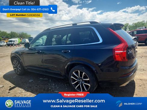 Used 2016 Volvo XC90 T6 Momentum w/ Momentum Plus Package AWD/4WD image 3