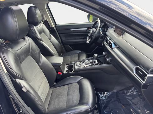 Used 2019 MAZDA CX-5 Touring image 10