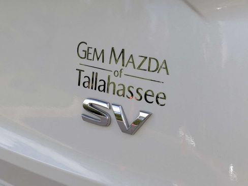 Used 2023 Nissan Rogue SV FWD image 13
