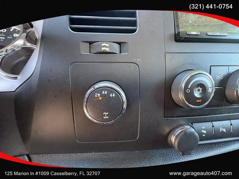 Used 2010 Chevrolet Silverado 2500 LT w/ Interior Plus Package image 16