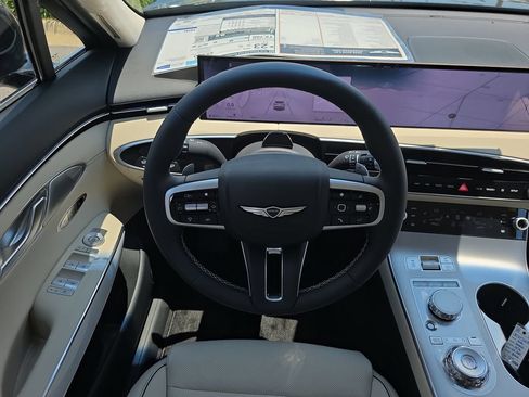 New 2026 Genesis GV70 2.5T Advanced AWD/4WD image 14