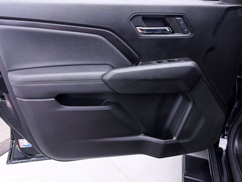 Used 2024 Chevrolet Colorado LT w/ LT Convenience Package RWD image 15
