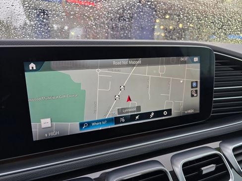 Used 2020 Mercedes-Benz GLE 350 4MATIC image 28