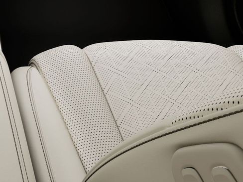 New 2026 Genesis GV80 2.5T Prestige image 16