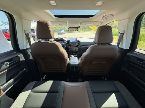 Used 2024 Ford Bronco Sport Outer Banks w/ Tech Package image 21