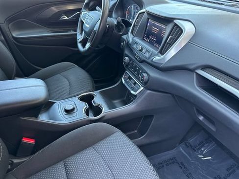 Used 2024 GMC Terrain SLE AWD/4WD image 19