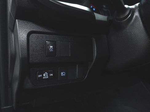 Certified 2023 Toyota Tacoma SR image 20