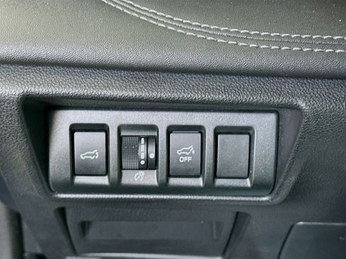 Used 2021 Subaru Outback Touring image 17