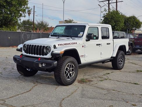 New 2026 Jeep Gladiator Rubicon w/ Steel Power Dome Hood Package AWD/4WD image 3