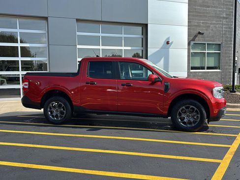Used 2022 Ford Maverick XLT w/ Equipment Group 300A Standard AWD/4WD image 5