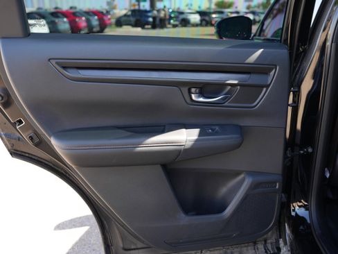 Used 2026 Honda CR-V Sport image 18