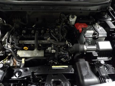 Used 2020 Nissan Kicks S FWD image 19